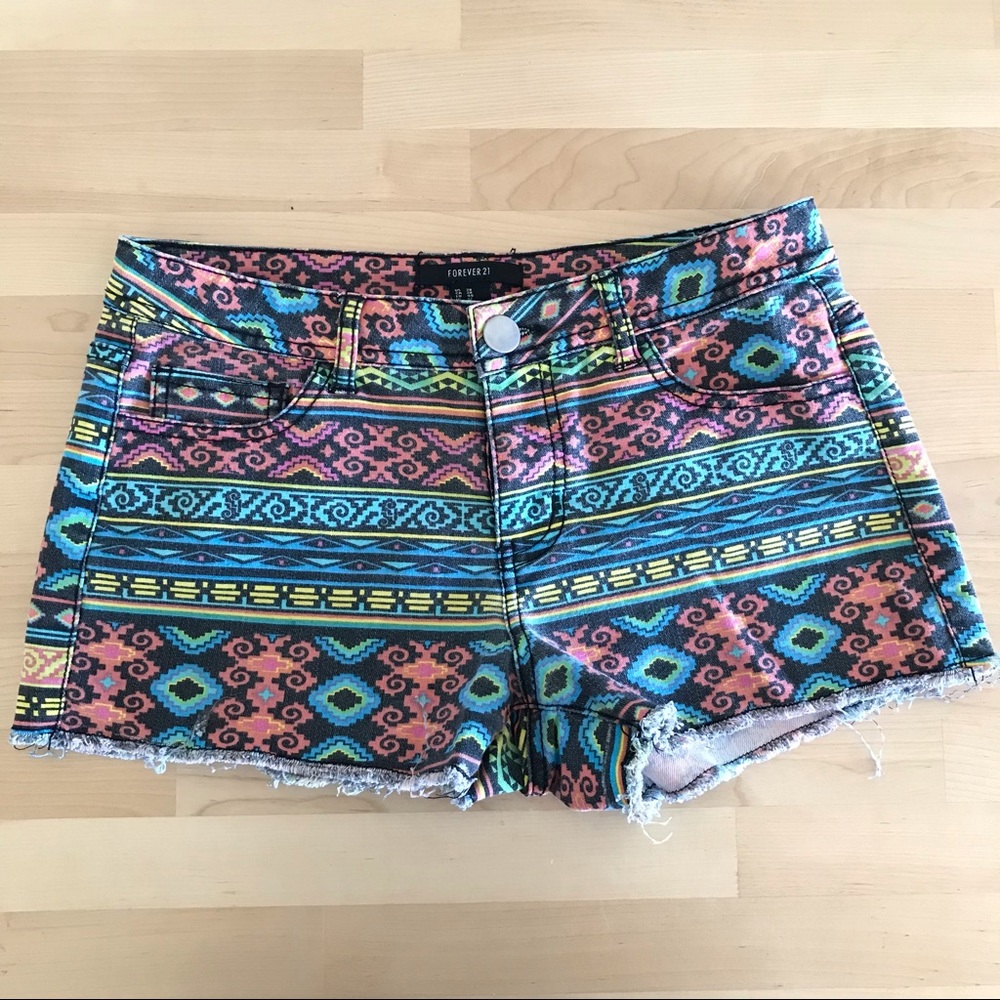 Forever 21 patterned shorts